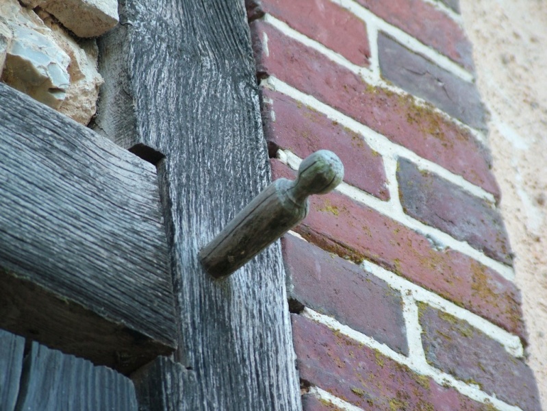 Fichier:Cheville tournée Eure .jpg