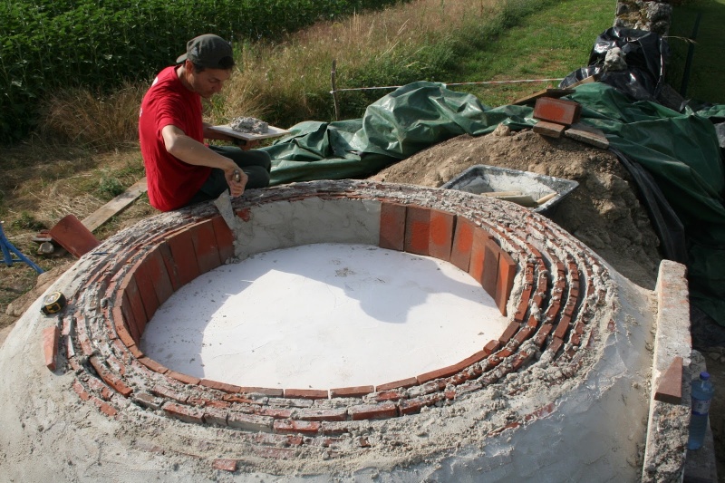 Fichier:Pose des tuileaux sur champ.jpg